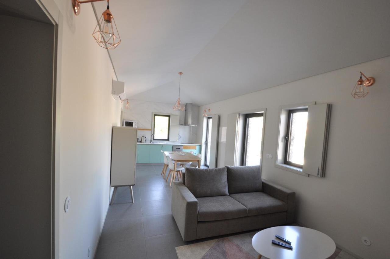 Olival Da Seara Villa มาร์โก เดอ คานาเวเซส ภายนอก รูปภาพ